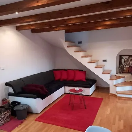 2-bedroom Istrian House With Terrace Koper